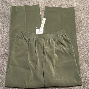 Alfred Dunner Olive Green Pants